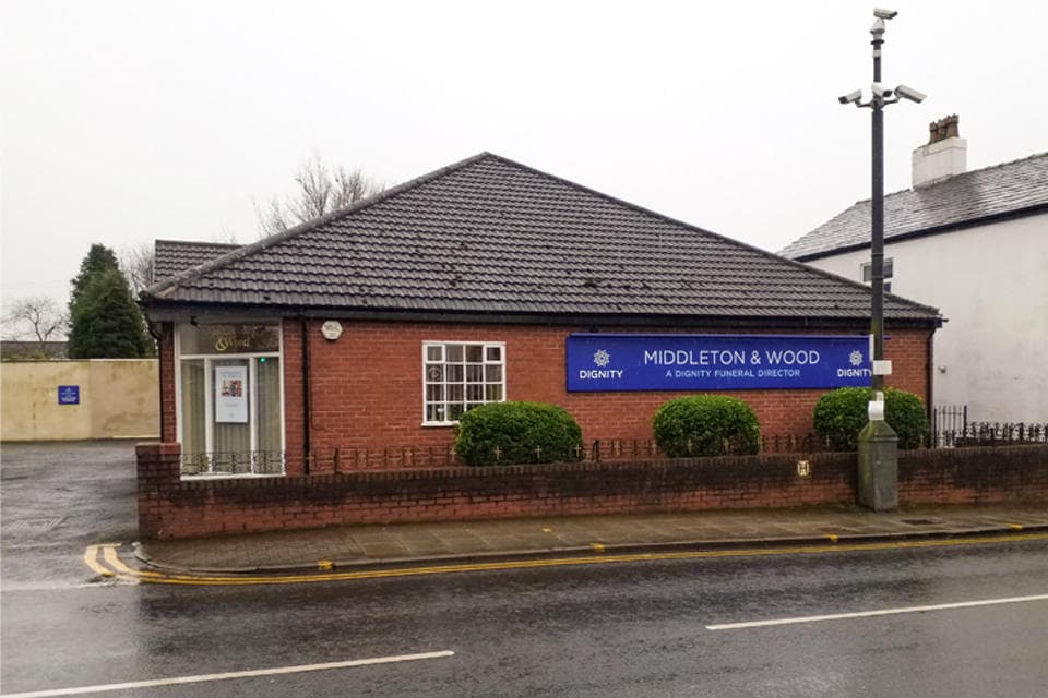 Middleton & Wood Funeral Directors in Hindley, Wigan.