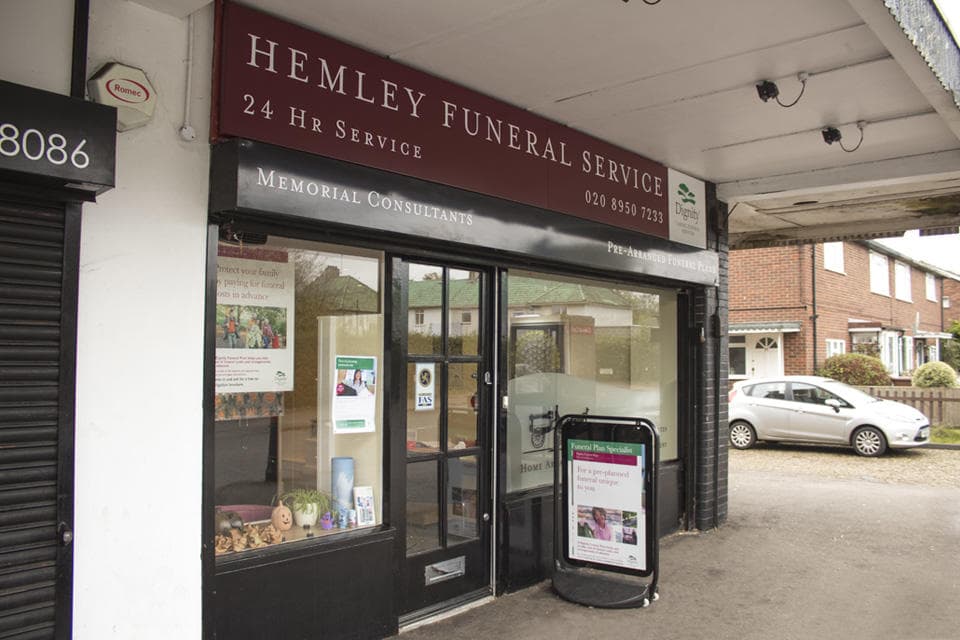 Hemley Funeral Directors in Bushey, Watford