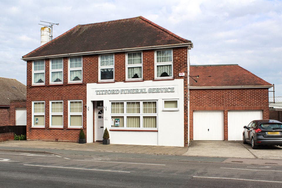 Titford Funeral Directors in Frinton on Sea