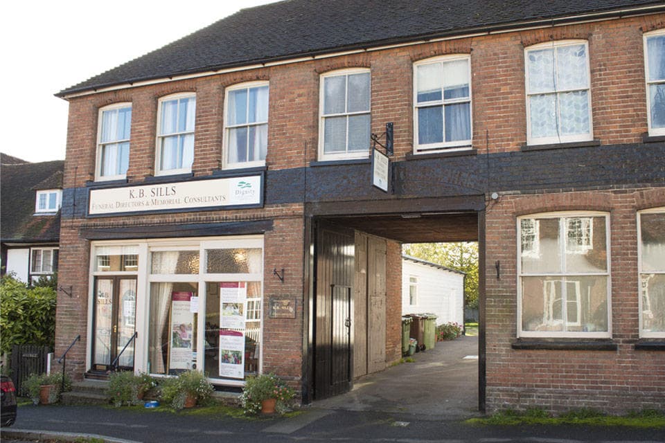 K B Sills Funeral Directors in Cranbrook