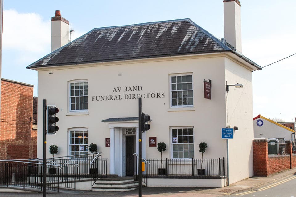 A V Band Funeral Directors in St Johns, Worcester